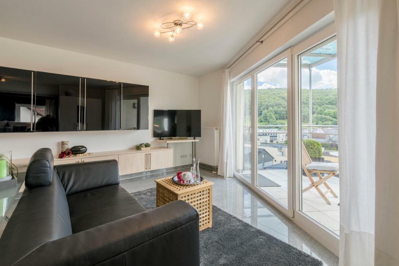 Auszeit - Art & Design Ferienapartment Bad Endbach Luaran gambar